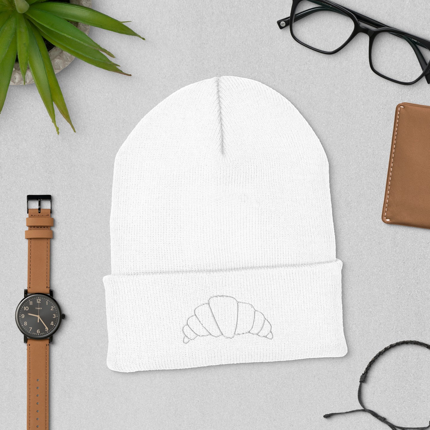 Croisant White Cuffed Beanie
